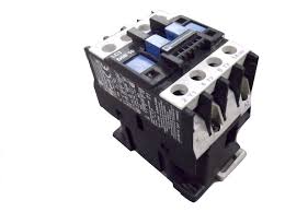 CONTACTOR 4KW LC1D0910B7